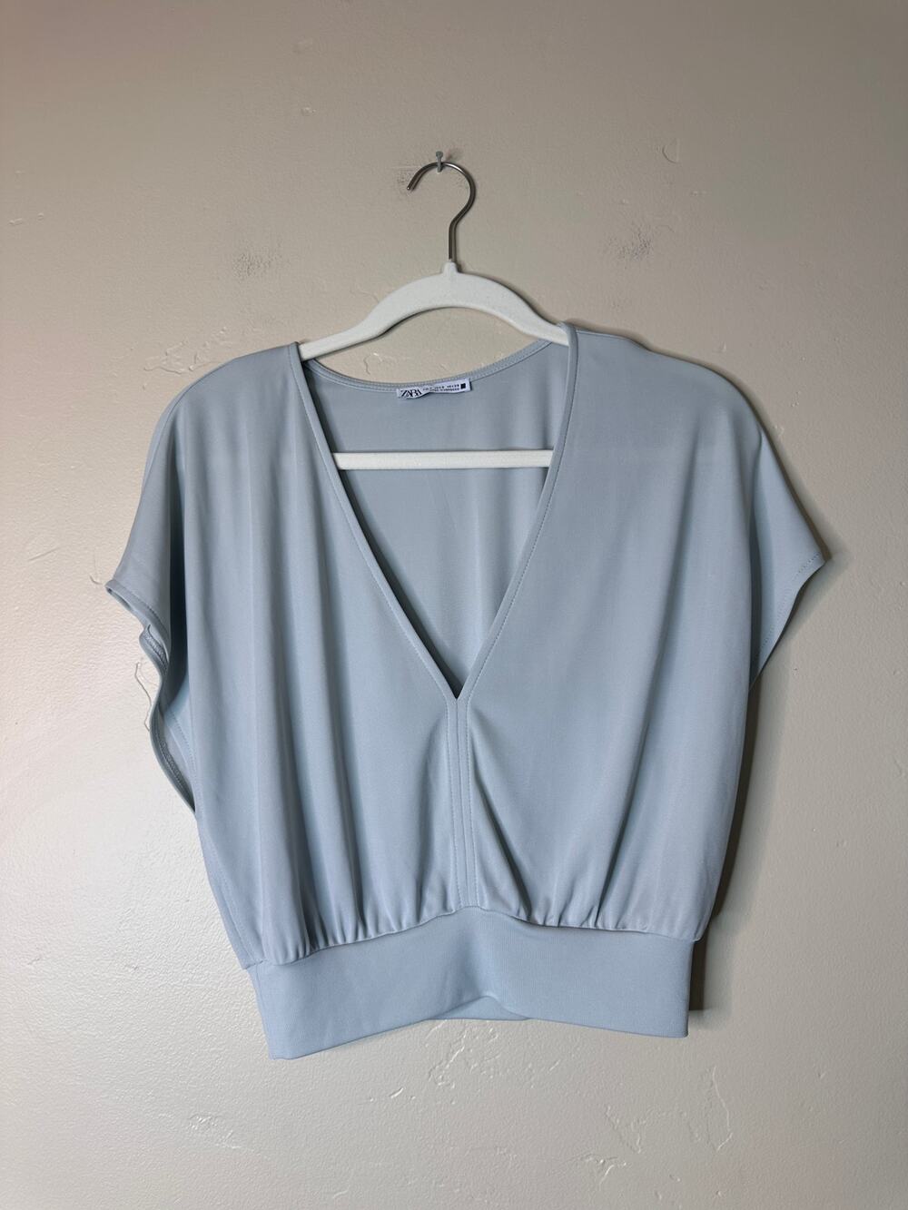 ZARA Light Mint Flowing Loose Fit V Neck Blouse with Fitted Waist SMALL